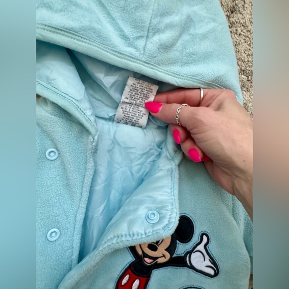 2011 Disney Mickey Mouse Hooded Fleece Snowsuit 3 Months - Picture 6 of 8